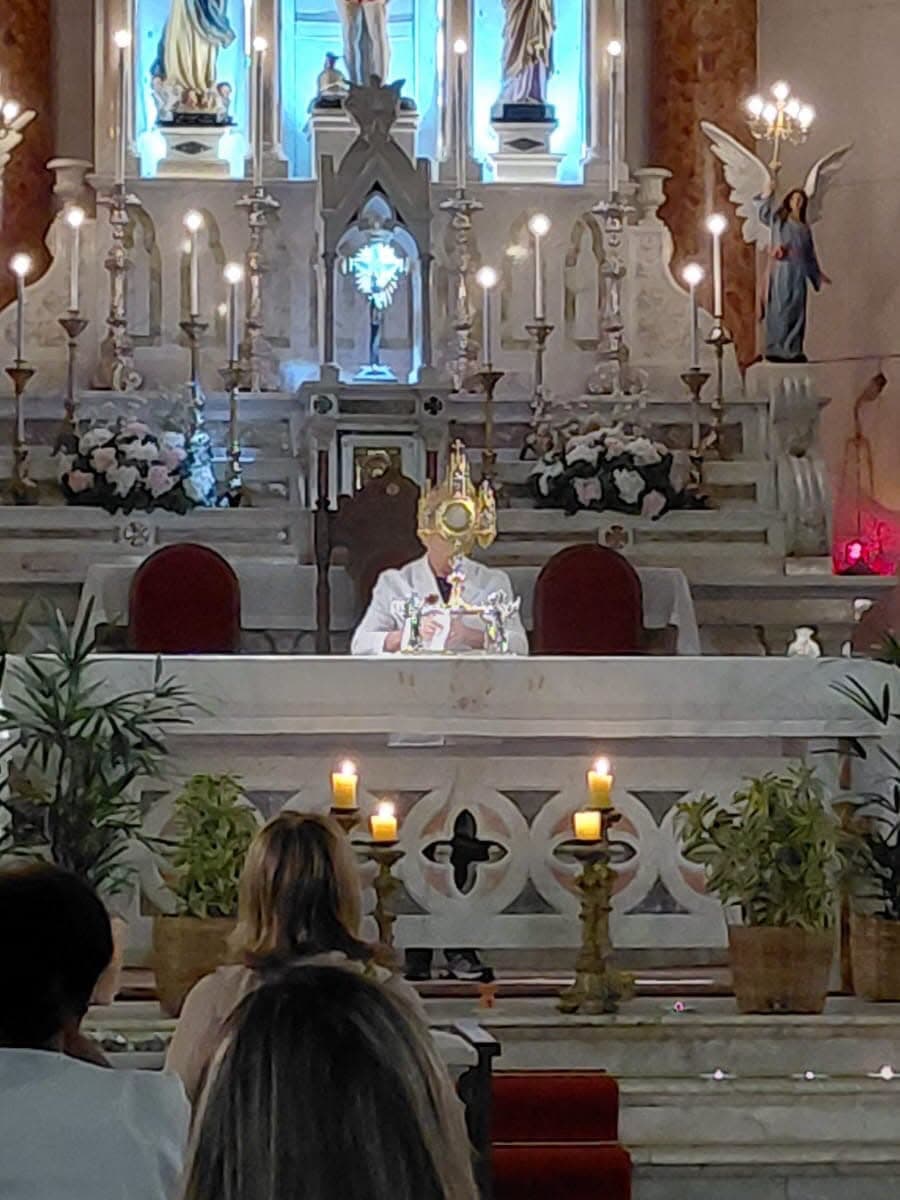 altar